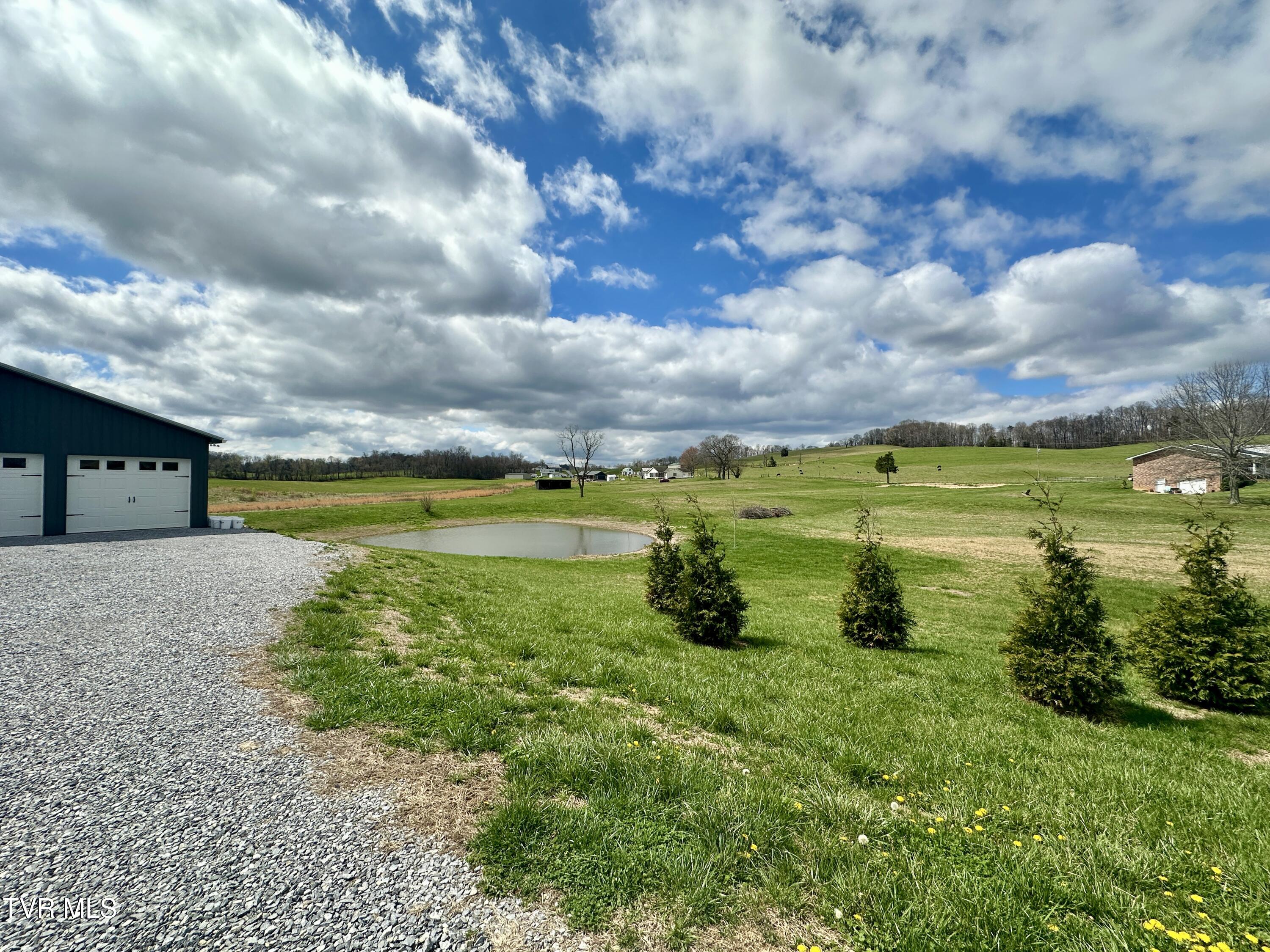 1600 Mary Lamons Road Afton, TN 37616 - Photo 10 of 89 004b