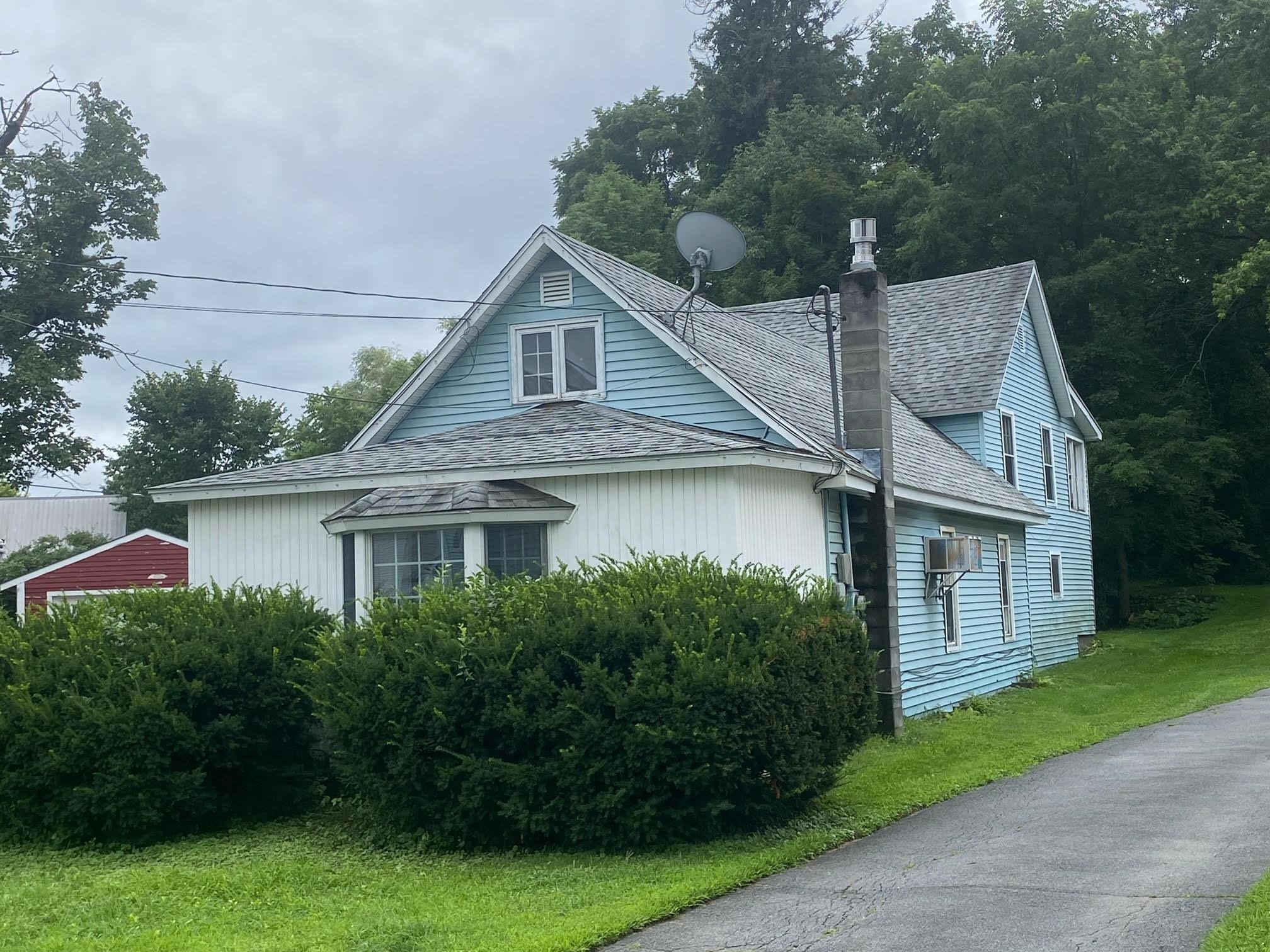 124 Park Street Springfield, VT 05156 - Photo 13 of 29