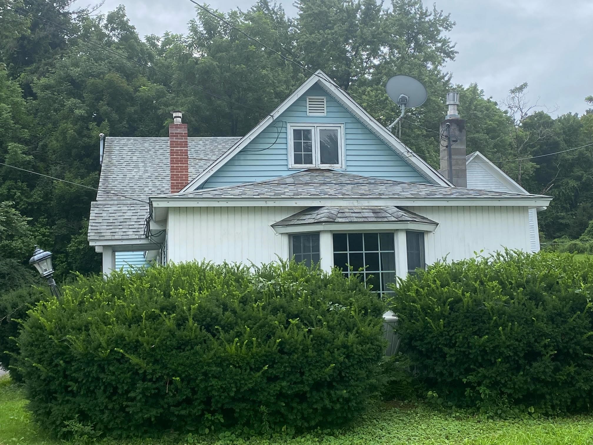 124 Park Street Springfield, VT 05156 - Photo 2 of 29