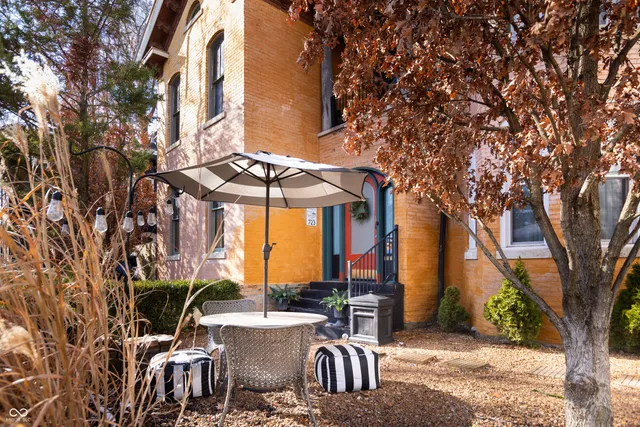 $225,000 | 723 South Center Street, Terre Haute, IN 47807