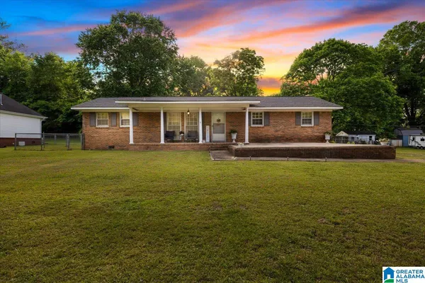 $199,900 | 613 7th Street Northeast, Arab, AL 35016