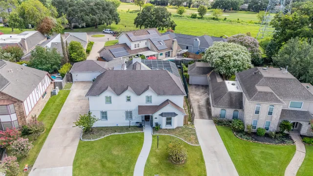 $639,000 | 611 Montclair Boulevard, Sugar Land, TX 77478