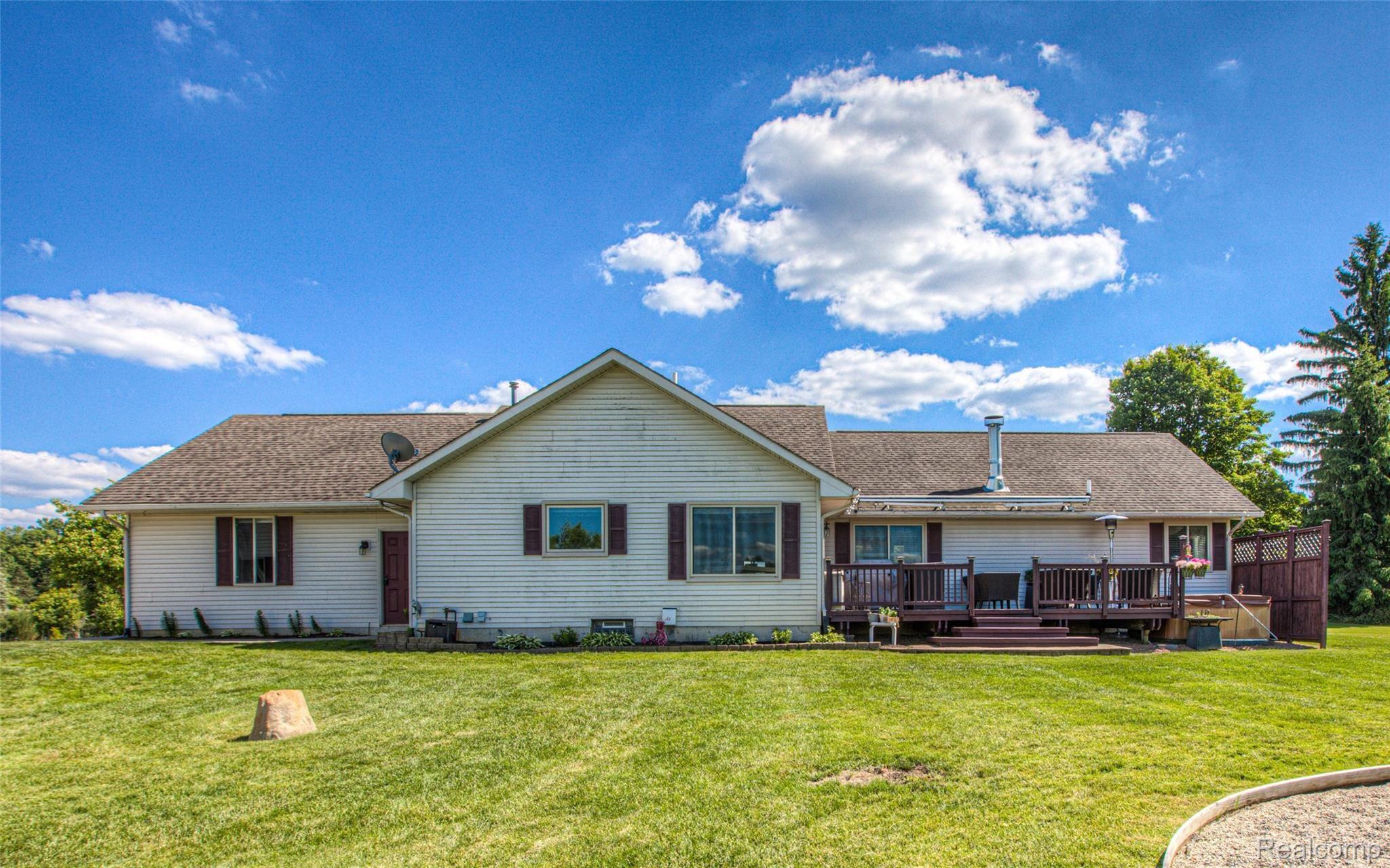 2828 Granger Road Oxford, MI 48371 - Photo 37 of 45 -18.jpg