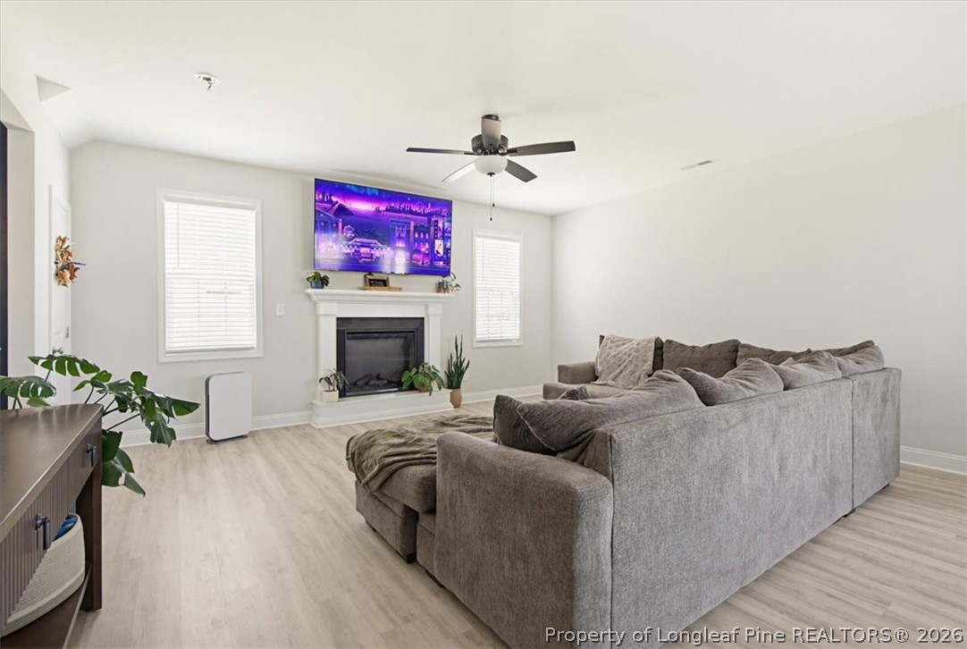 355 Winnsboro Road Raeford, NC 28376 - Photo 8 of 25 Living Room