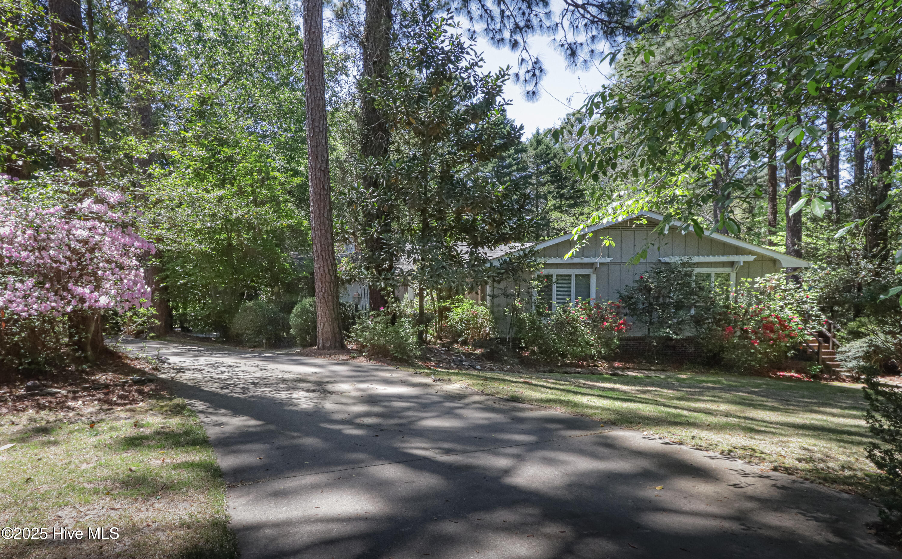 1 Collett Lane Pinehurst, NC 28374 - Photo 1 of 49 1 Collett Dr - FRONT