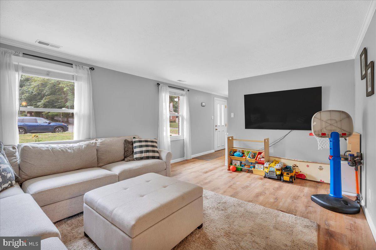 11 Goodwin Parkway Sewell, NJ 08080 - Photo 6 of 25