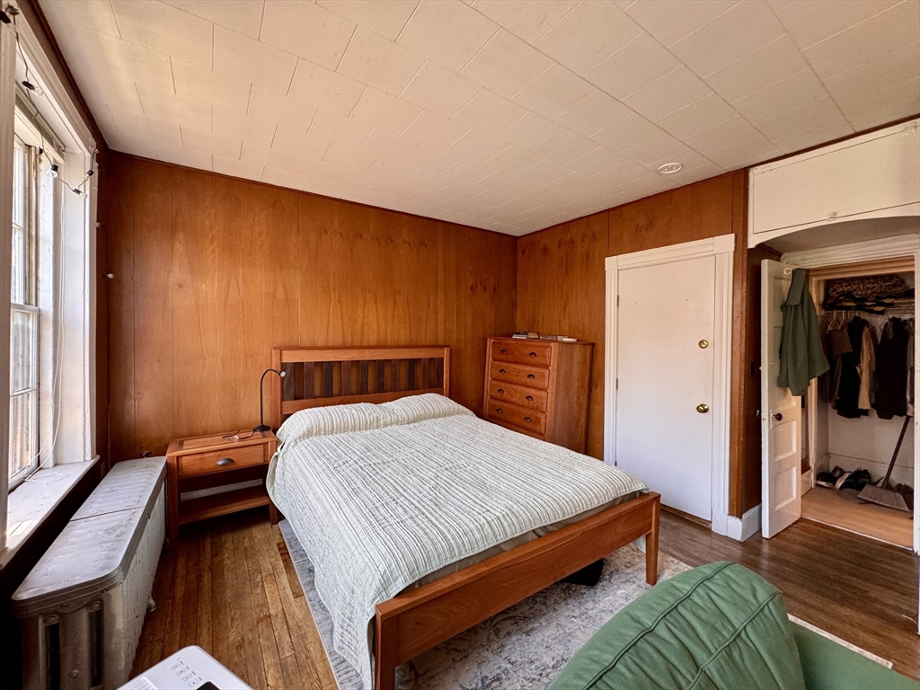 85 Phillips Street, Unit 7 Boston, MA 02114 - Photo 4 of 9