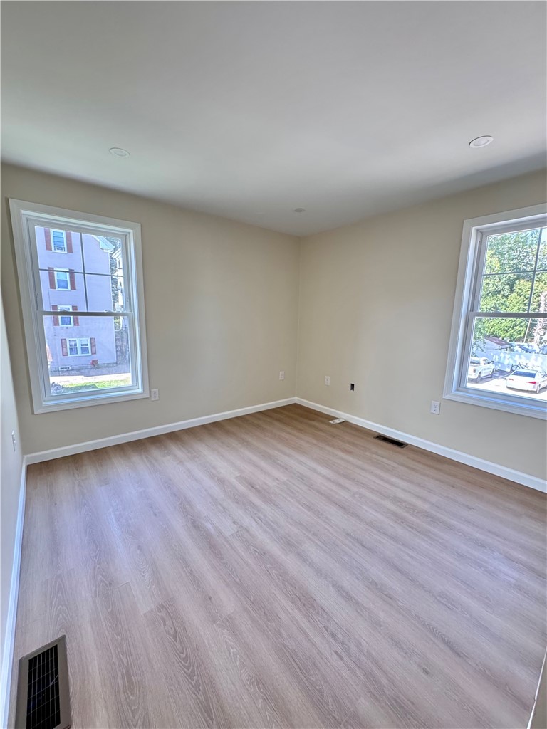 160 5th Avenue Woonsocket, RI 02895 - Photo 14 of 25 Gallery Image 14