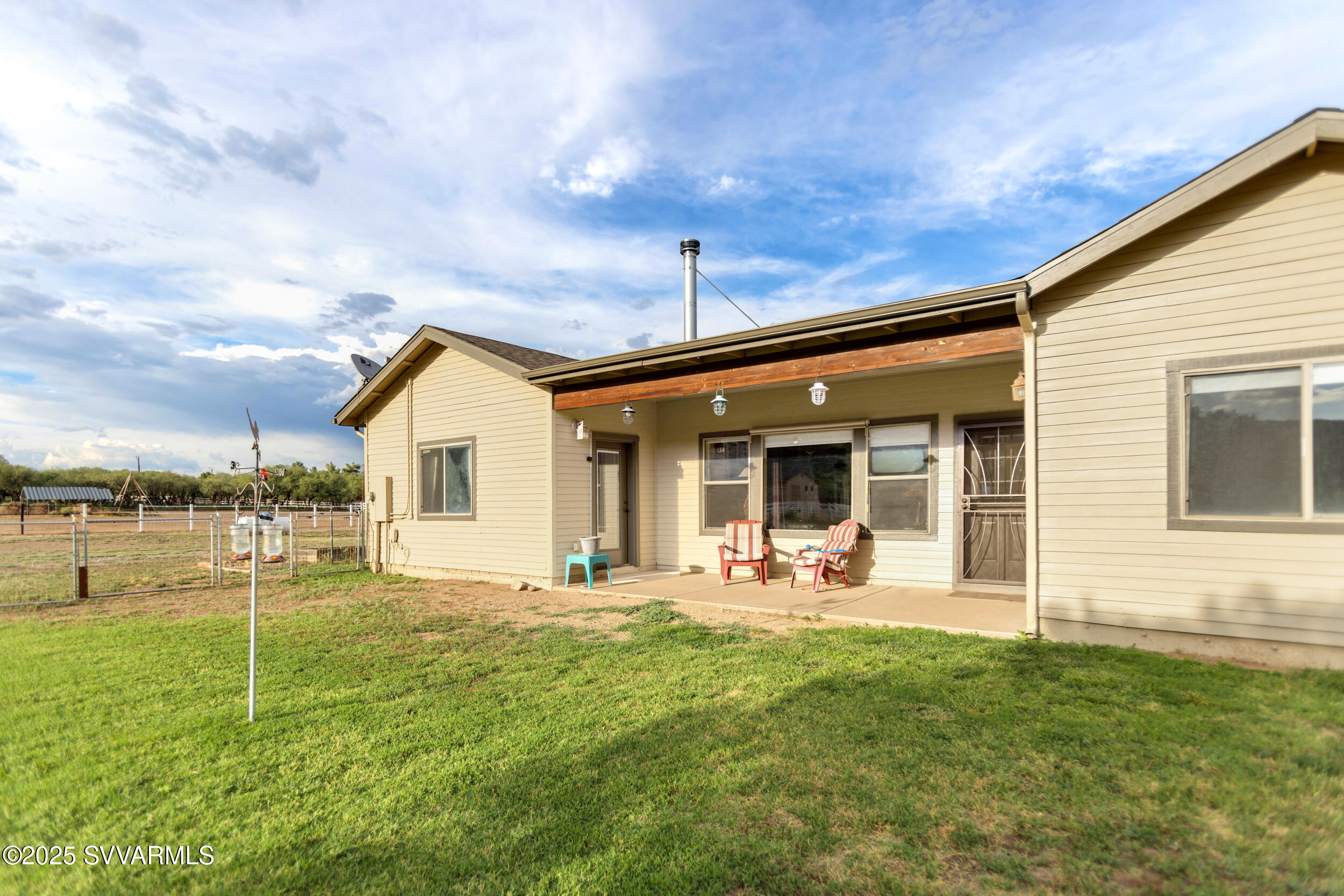 455 East Flint Knap Way Camp Verde, AZ 86322 - Photo 29 of 49 a view of a house with backyard and porch