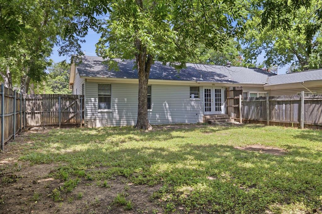 308 North Roe Street, Unit B White Settlement, TX 76108 - Photo 20 of 20