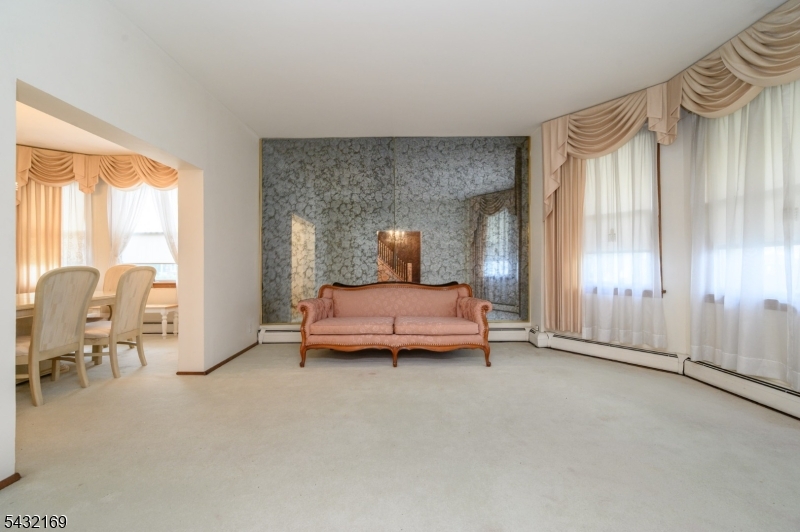 1120 Madison Hill Road Clark, NJ 07066 - Photo 5 of 49