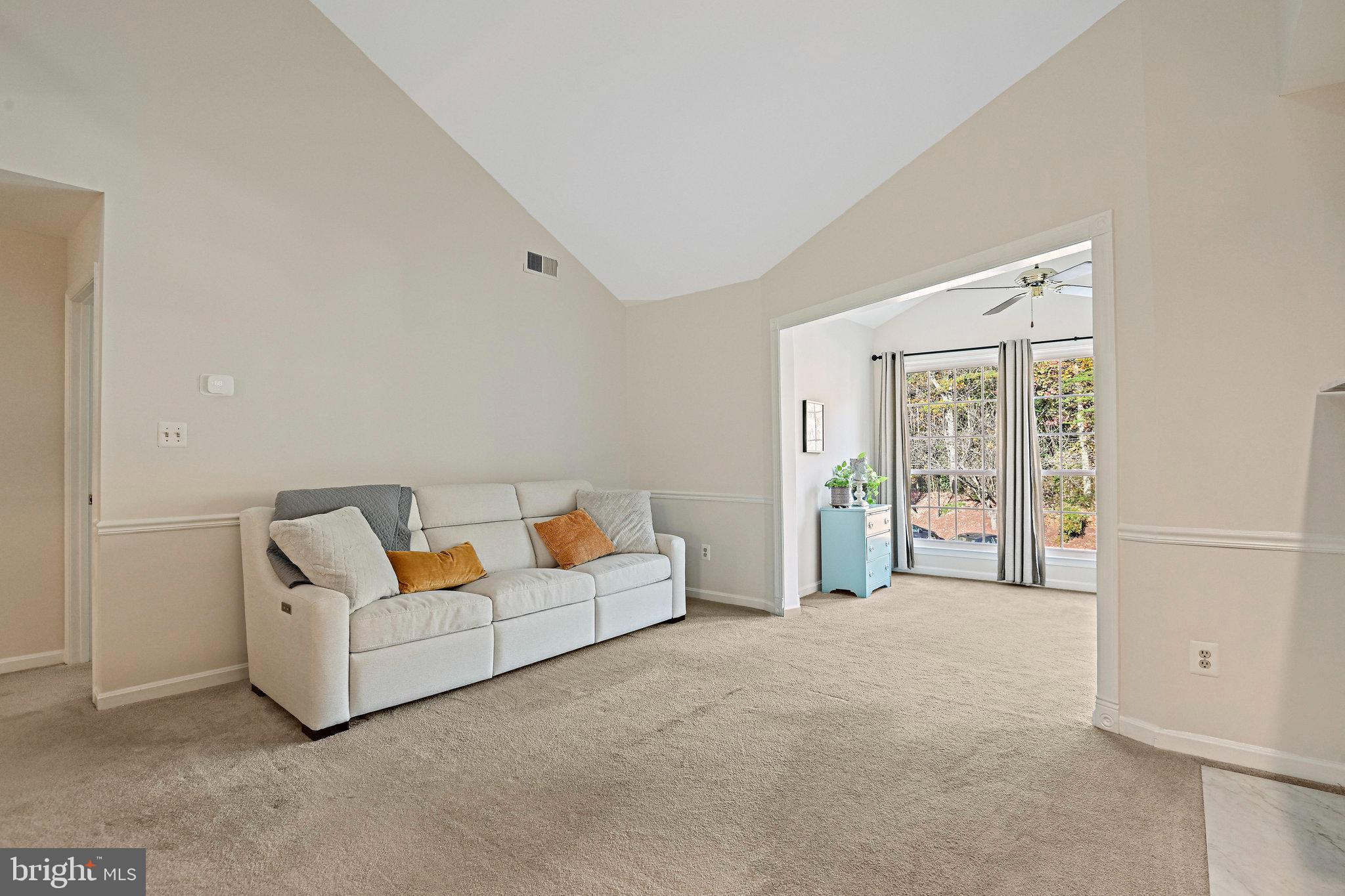 2220 Springwood Drive, Unit I Reston, VA 20191 - Photo 12 of 41 Gallery Image 12