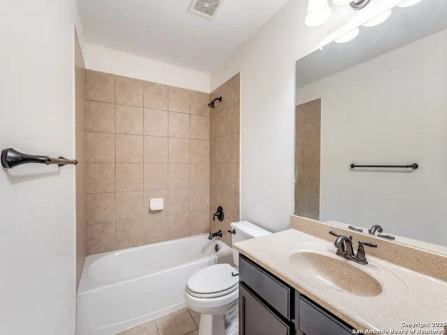 $2,150 | 229 Gardner Cove, Cibolo, TX 78108