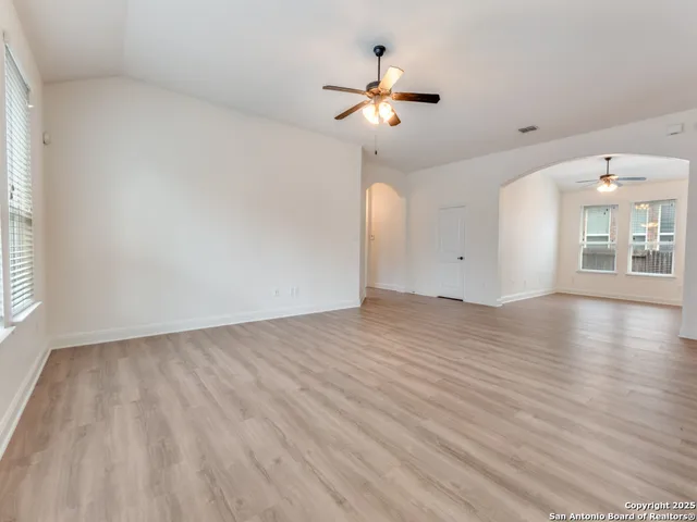 $2,150 | 229 Gardner Cove, Cibolo, TX 78108