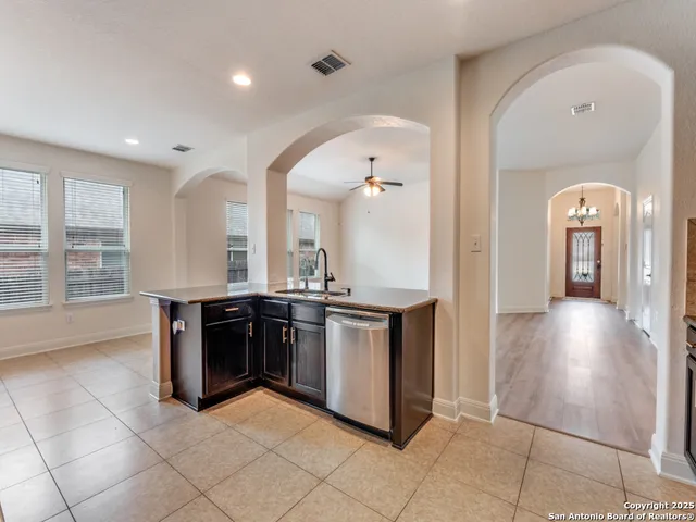 $2,150 | 229 Gardner Cove, Cibolo, TX 78108