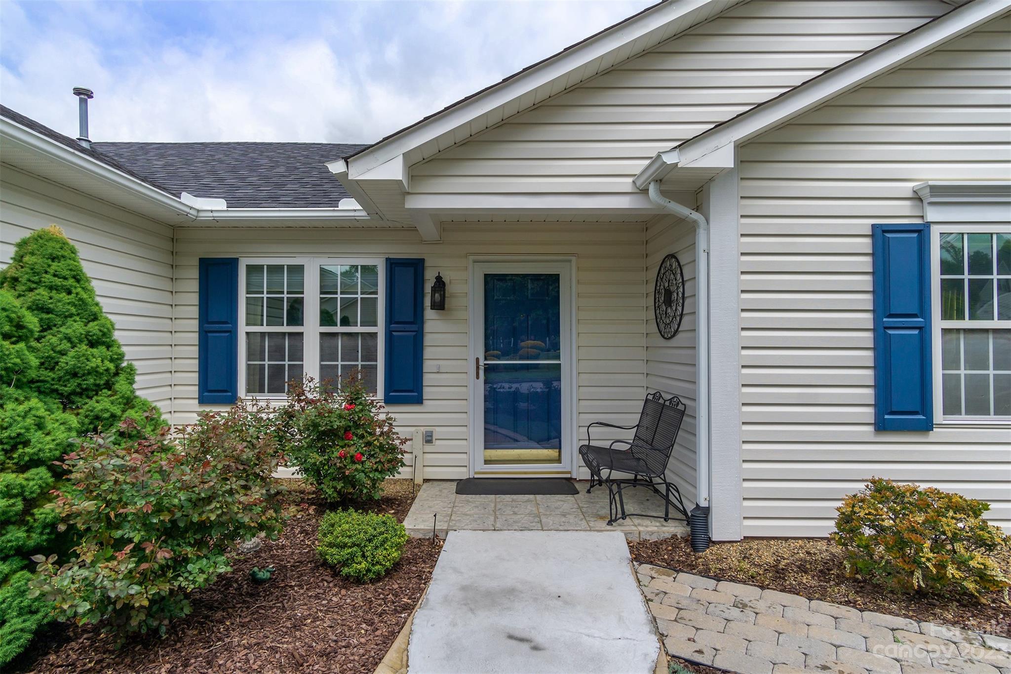 19 Briarbrook Road Fletcher, NC 28732 - Photo 12 of 46 a front view of a house with garden