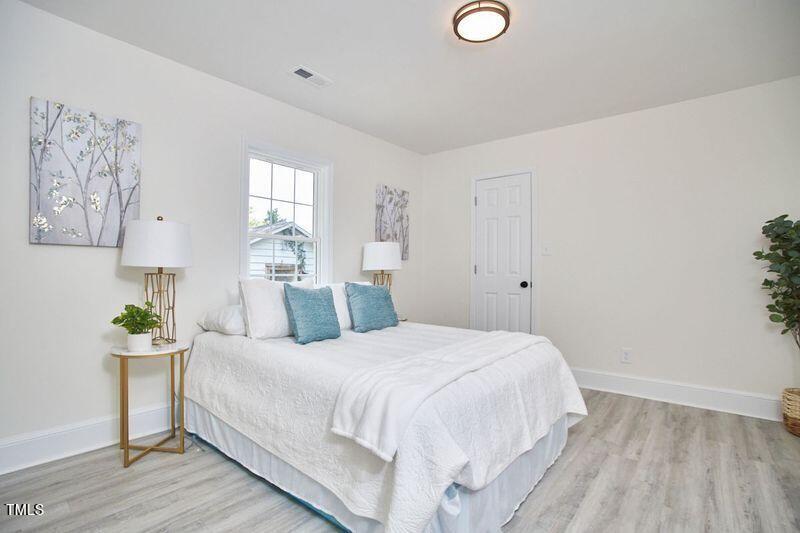 5689 Godwin Lake Road Benson, NC 27504 - Photo 16 of 20 4lpCqsTU