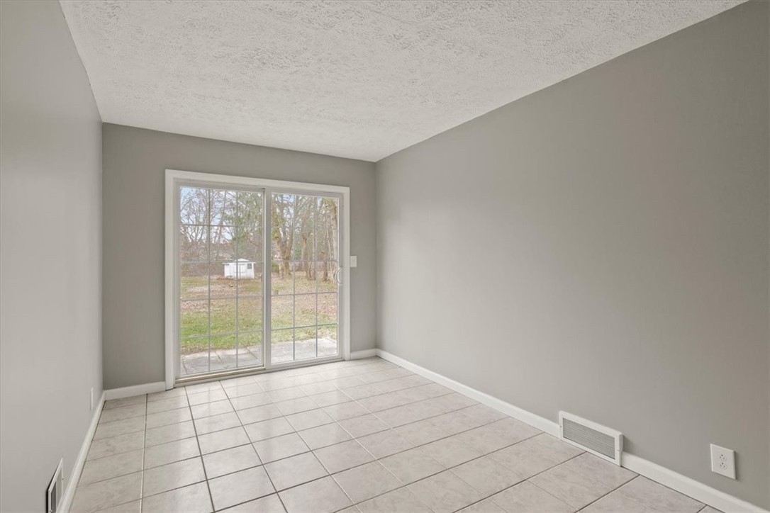 3359 Mt Read Boulevard Greece, NY 14616 - Photo 13 of 29 Bonus Room/Family Room on First Floor