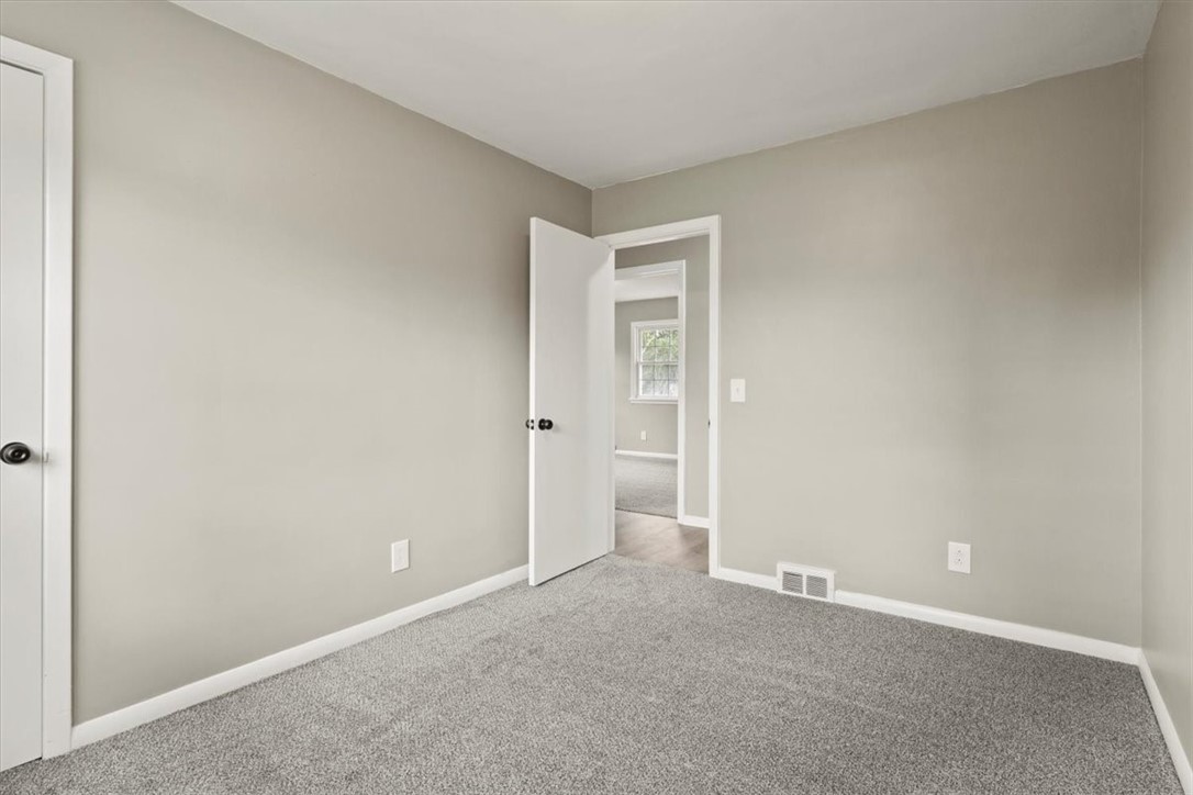 3359 Mt Read Boulevard Greece, NY 14616 - Photo 18 of 29 Bedroom #1