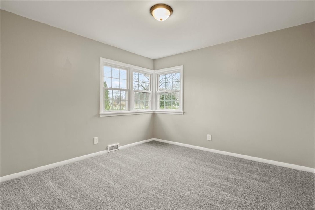 3359 Mt Read Boulevard Greece, NY 14616 - Photo 19 of 29 Bedroom #2