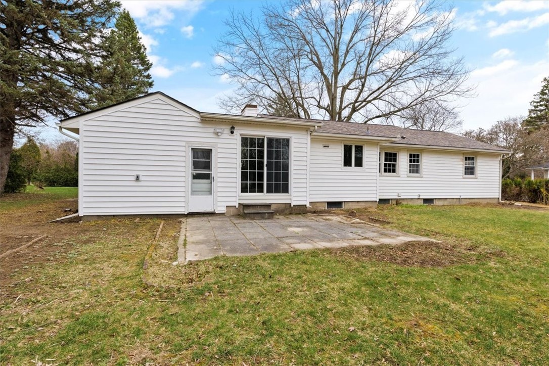 3359 Mt Read Boulevard Greece, NY 14616 - Photo 28 of 29 Exterior Back