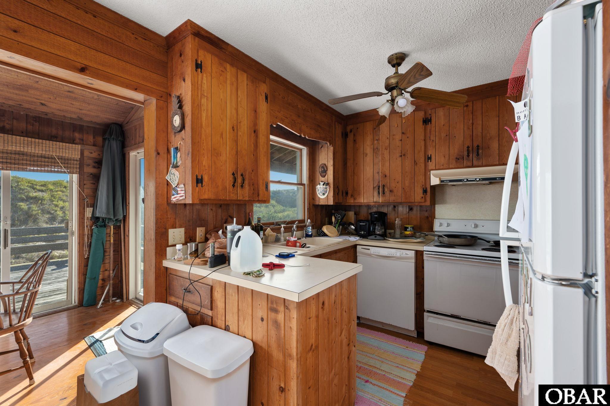 1007 Lighthouse Drive Corolla, NC 27927 - Photo 14 of 48