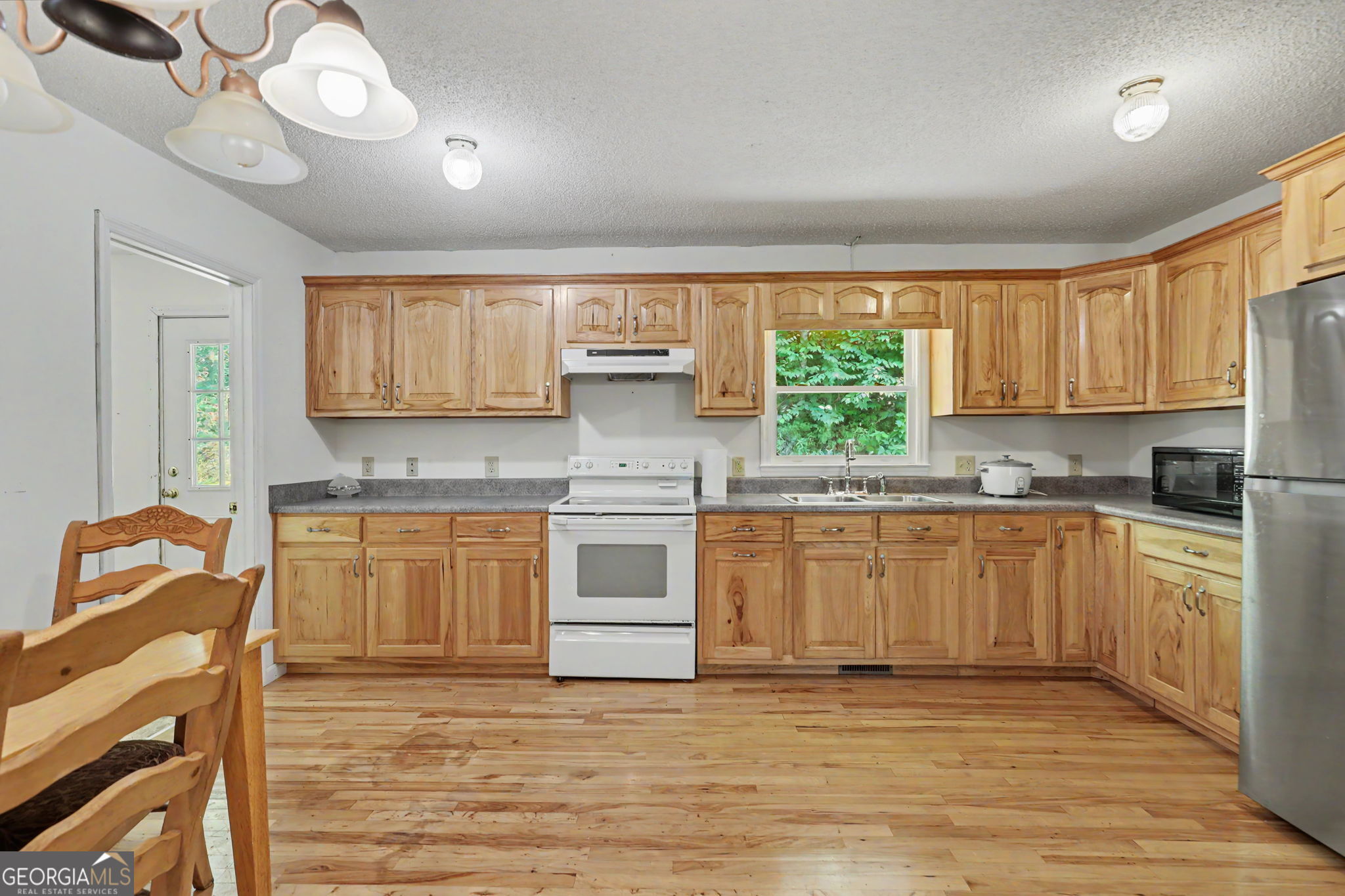 118 Cub Lane Rabun Gap, GA 30568 - Photo 5 of 42