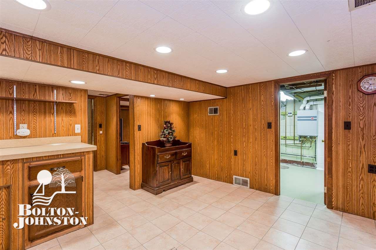 1366 Bishop Road Grosse Pointe Park, MI 48230 - Photo 29 of 50