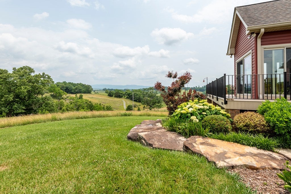 14228 Indian Run Road Glade Spring, VA 24340 - Photo 9 of 64 Gallery Image 9