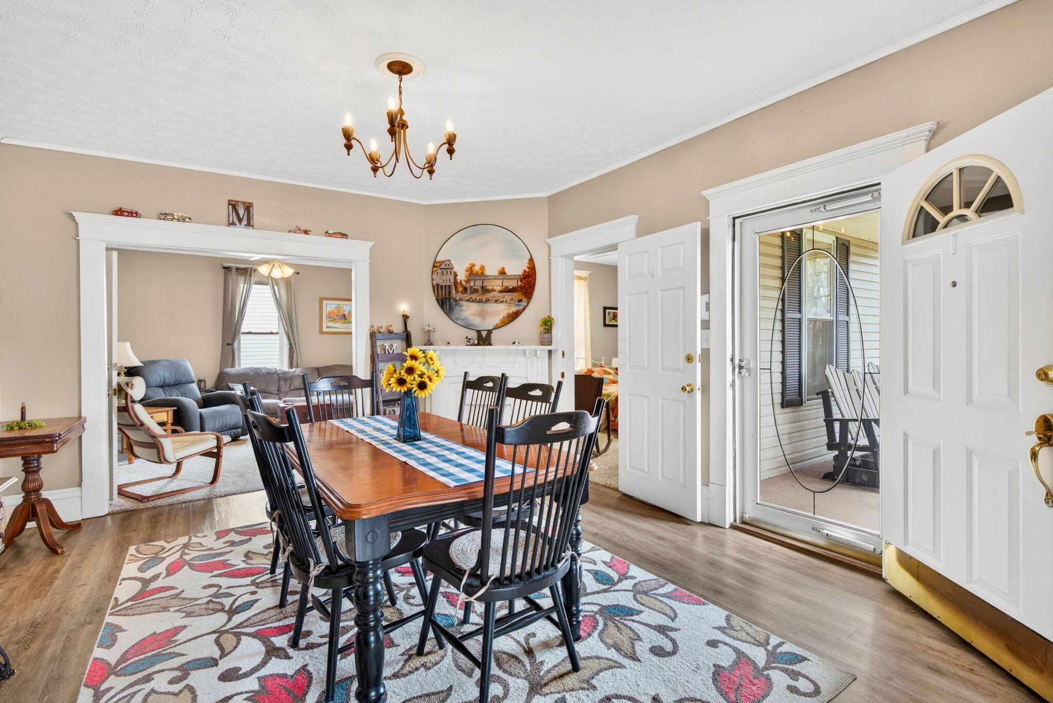 283 State Street Jackson, OH 45640 - Photo 10 of 26 16. Dining Room 6
