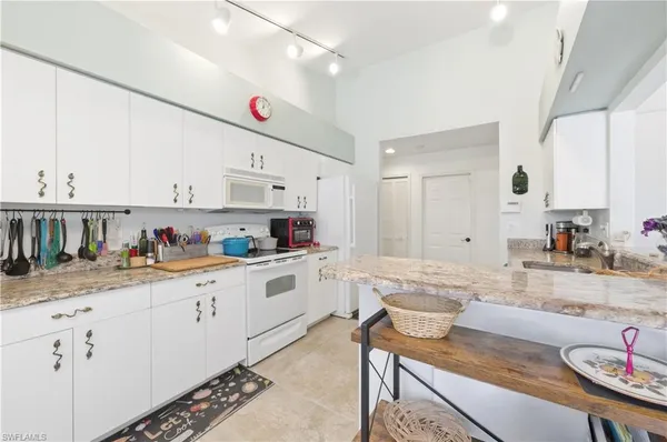 $525,000 | 20721 Country Walk Way, Estero, FL 33928
