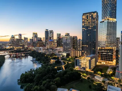$1,395,000 | 70 Rainey Street, Unit 1908, Austin, TX 78701