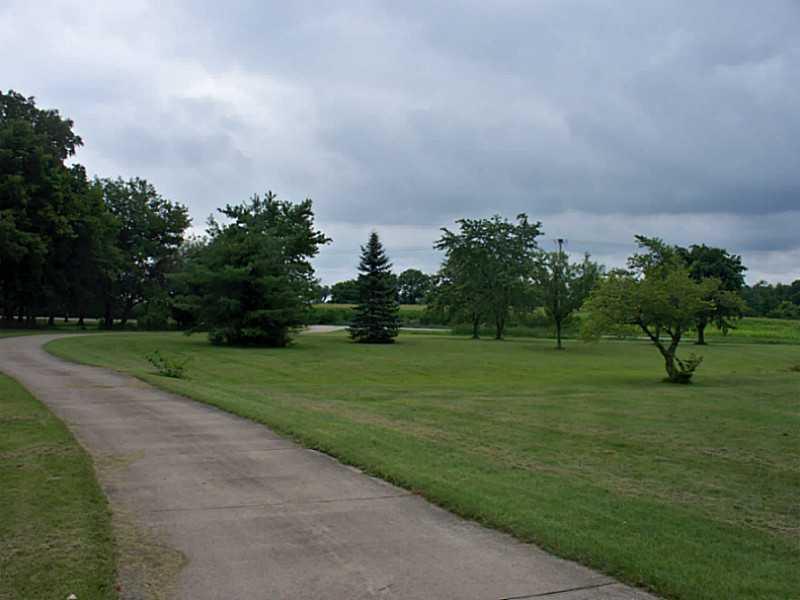 1285 Bischoff Road New Carlisle, OH 45344 - Photo 15 of 22