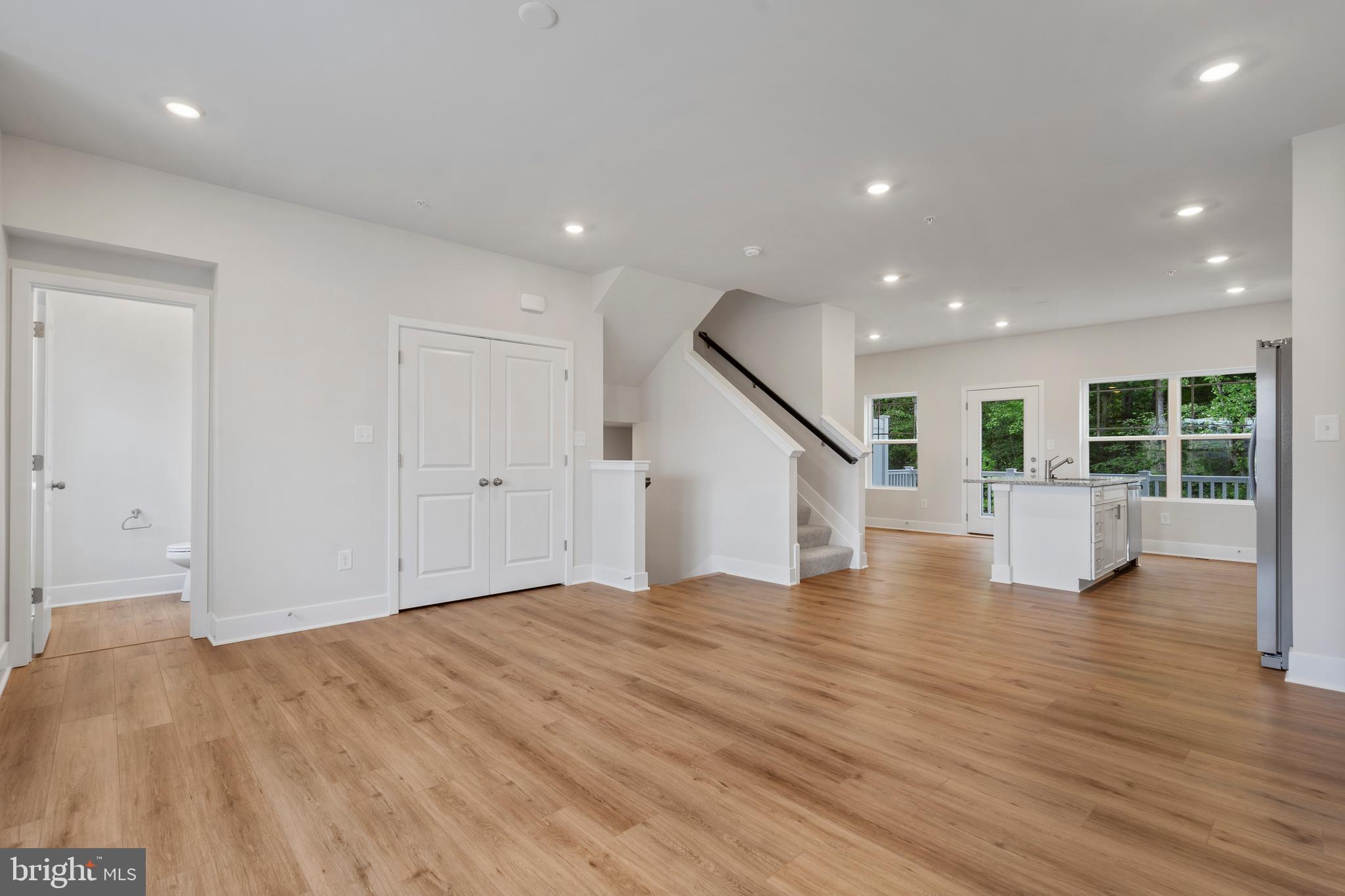 330 Sweetbay Road Essex, MD 21221 - Photo 6 of 38