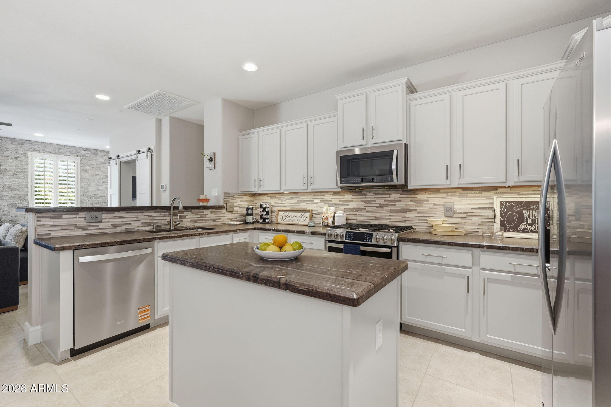 2698 East Boston Street Gilbert, AZ 85295 - Photo 13 of 37 Fully Equipped Kitchen Amenities