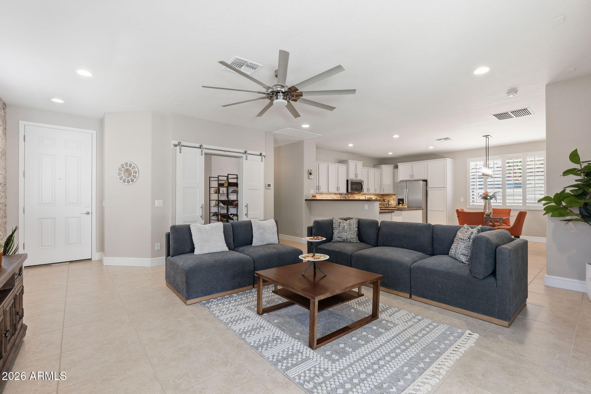 2698 East Boston Street Gilbert, AZ 85295 - Photo 9 of 37 Living Area