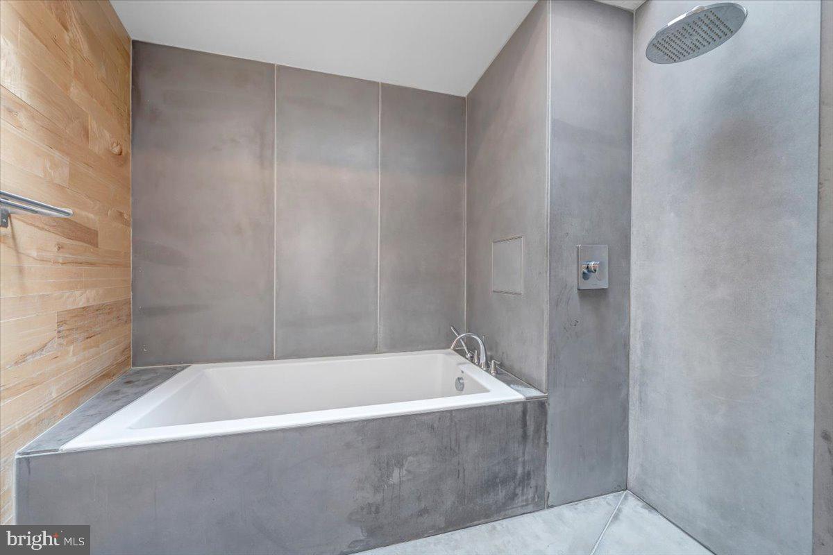 722 Foley Ridge Road Stuart, VA 24171 - Photo 20 of 67 Sleek modern bath with natural accents.