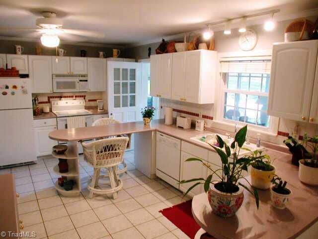 2315 Country Club Road Winston-Salem, NC 27104 - Photo 4 of 9 Other.