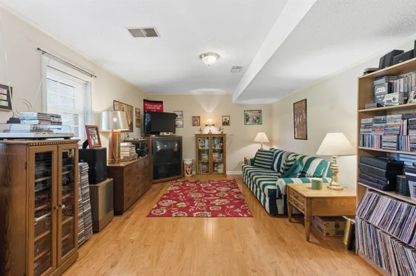 $395,000 | 914 Pebble Springs Drive, Bolivar, TN 38008