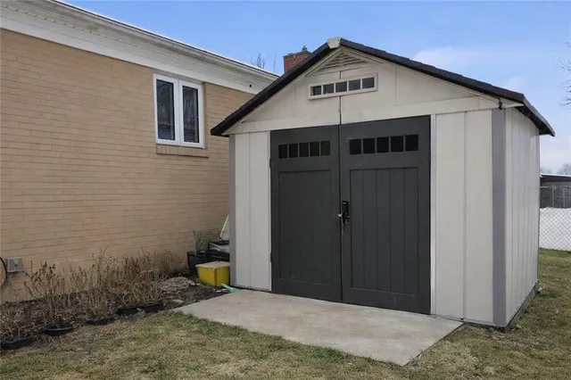 $272,000 | 2129 Admiral Street, Aliquippa, PA 15001