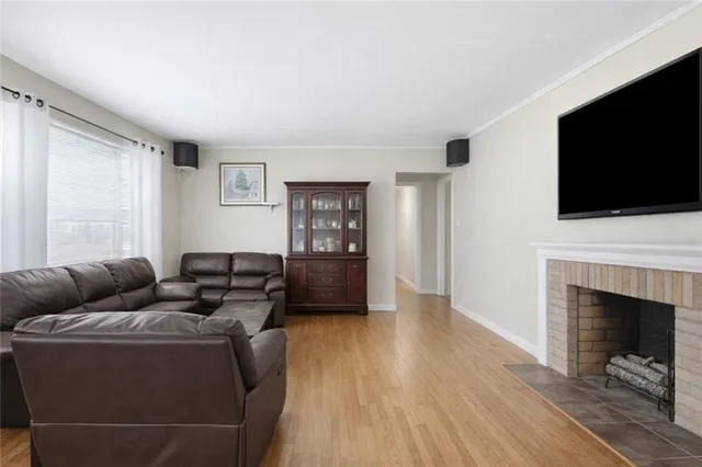 $272,000 | 2129 Admiral Street, Aliquippa, PA 15001