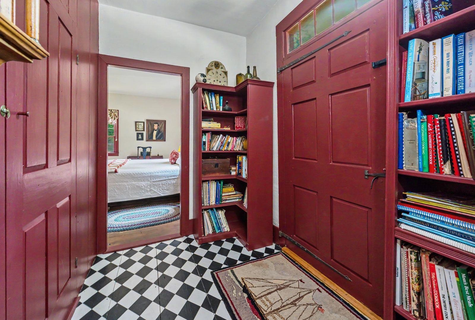 16 Perkins Road Londonderry, NH 03053 - Photo 21 of 43