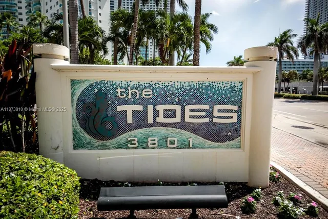 a view of outdoor space with a car park