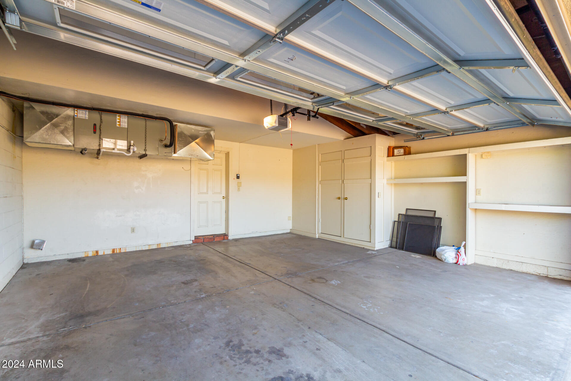 905 East Ocotillo Road Phoenix, AZ 85014 - Photo 18 of 20 a view of empty room