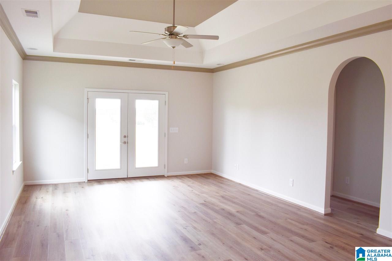 137 Sunset Lane Jemison, AL 35085 - Photo 18 of 47