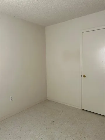 $1,400 | 1516 Coral Cut Off, Pelican Bay, TX 76020