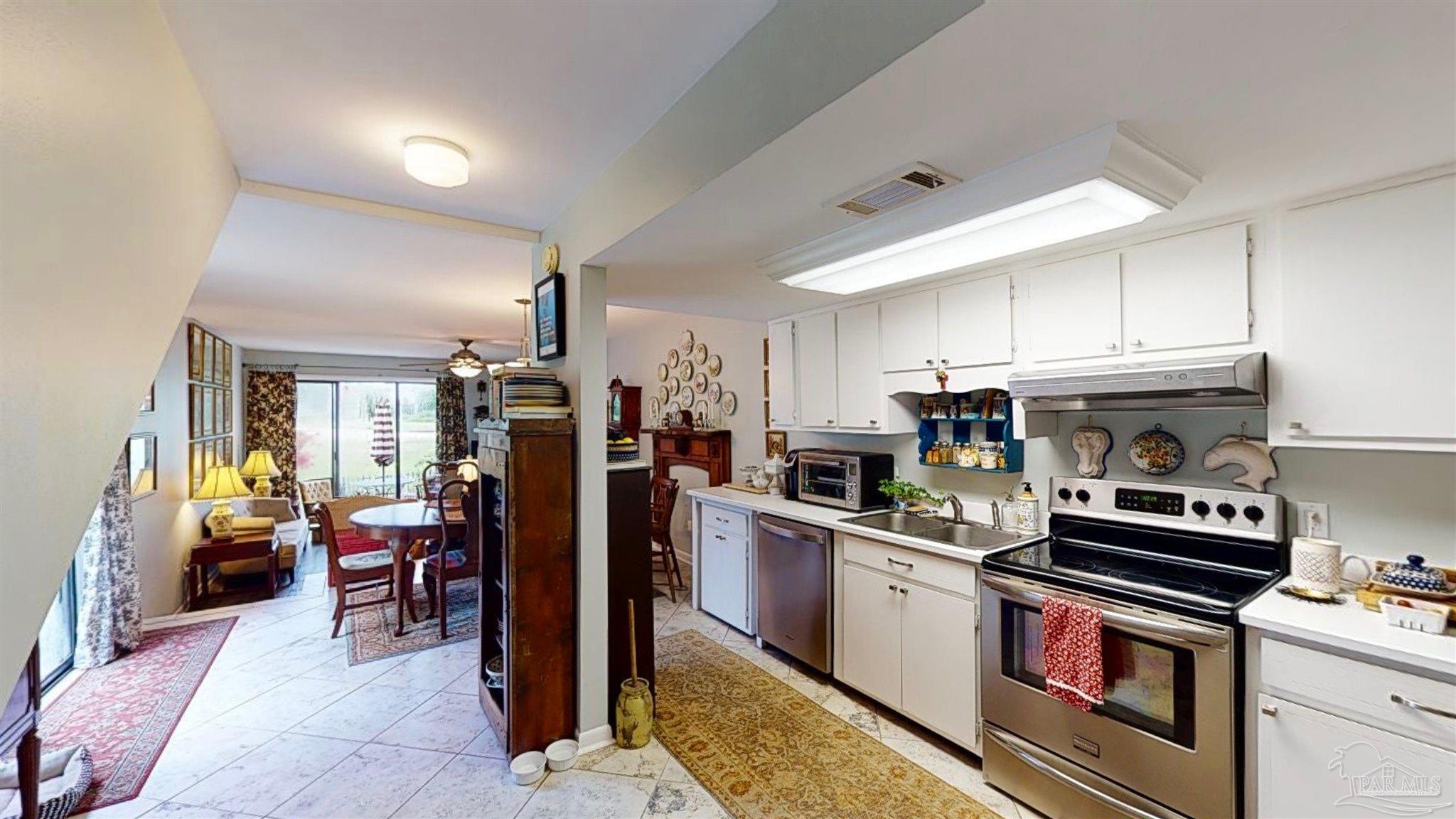 501 Magnolia Place Miramar Beach, FL 32550 - Photo 12 of 29
