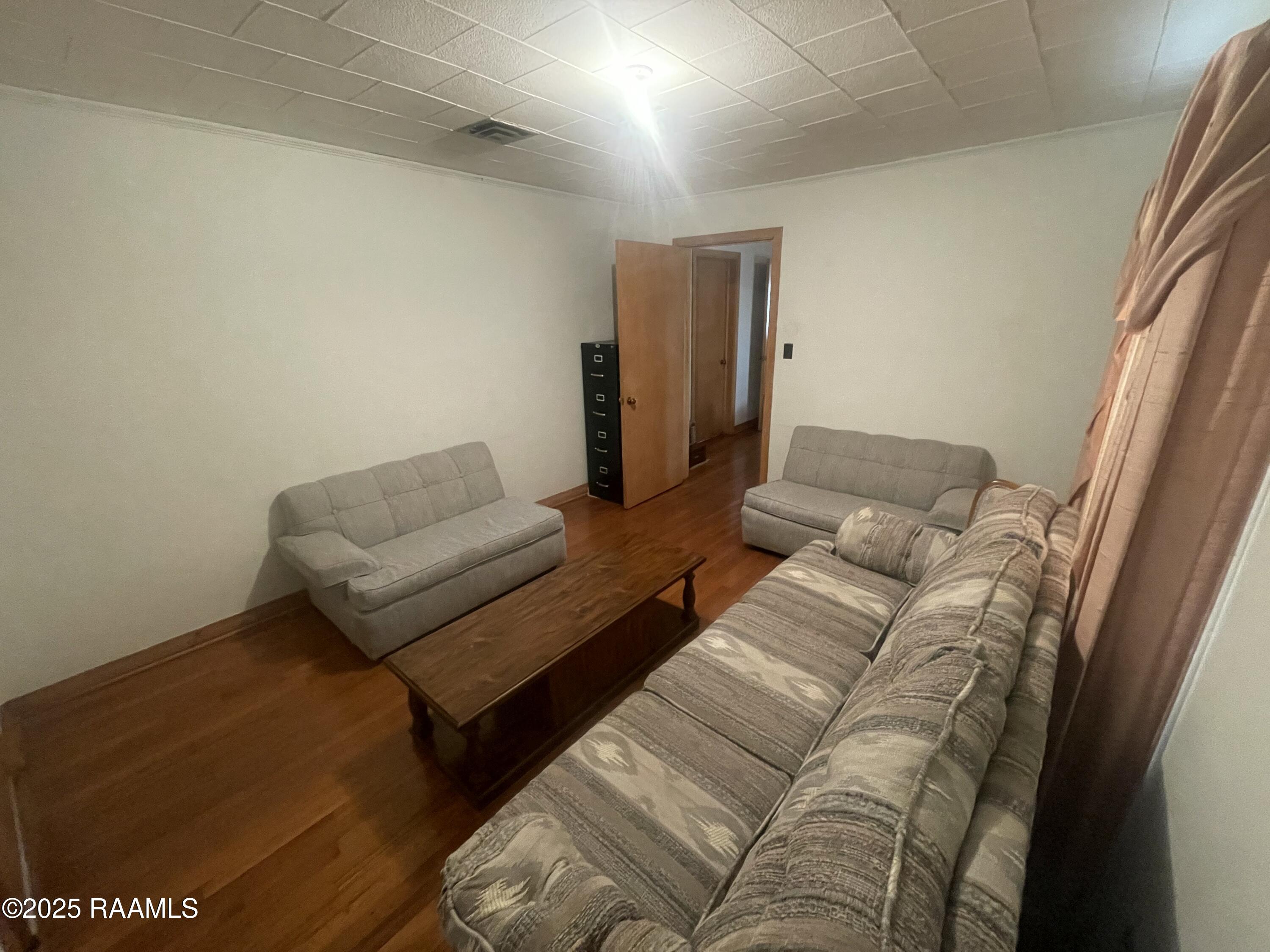 1633 Bossier Street Opelousas, LA 70570 - Photo 2 of 15 IMG_1194