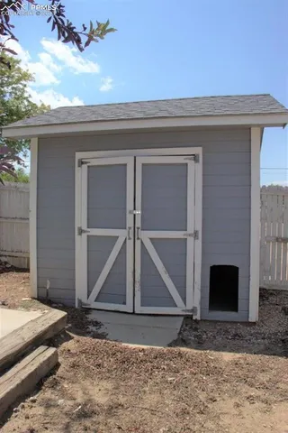 a view of outdoor space