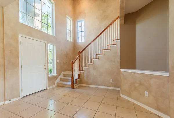 $2,300 | 1101 Hidden View Place, Round Rock, TX 78665